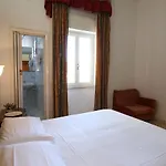 Hotel Gale