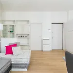 Belvedere White Flat