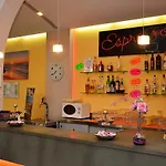 Hotel Jolanda
