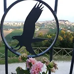 Colle Dei Falchi B&B