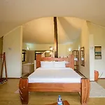 Kika Lodge