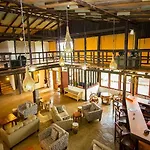 Kika Lodge
