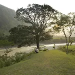 Serene Highway Resort