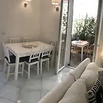 Delizioso Appartamento Con Terrazzetta