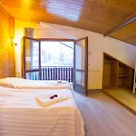 Hotel Piccolo Chalet