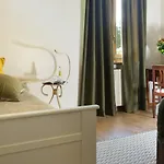 Brusco Rooms