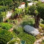 Reggine Holiday Apartments