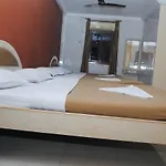 Hotel Pancharatna Paradise