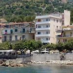 Hotel Riviera