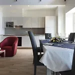 Luxury Britannia Apartments