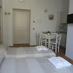 B&B Butterfly-Salerno Centro