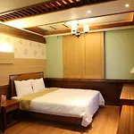 King Hotel