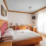 Hotel St. Raphael