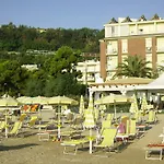 Hotel La Perla