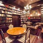 Border Hotel