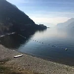 Riflessi Di Lago