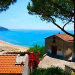 Casa Geo Sperlongaresort
