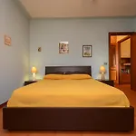 Casa Vacanze Con Ampia Piscina