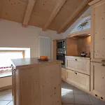 Toilain