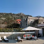 Villa Carlotta B&B