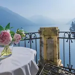 Altido Villa Anna By The Lake Como - Pieds Dans L'Eau