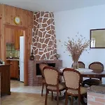Berty - Villa A 20 M Dal Mare