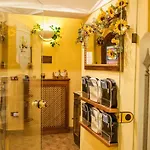 Alloggio Dei Vassalli, In The Heart Of The Historic Center