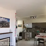 Castellano Holiday House