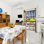 Amore Rentals - Doria Home