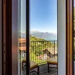Cremia Lake View
