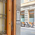 Regina Luxury Apartment