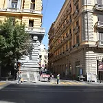 La Baia Di Napoli