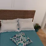 Pompei Rooms And Apartment B&B