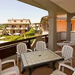 Follonica Apartments