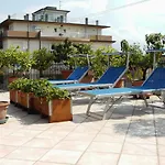 Hotel Metron