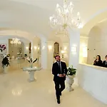 Minori Palace