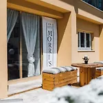 Hotel Morri'S
