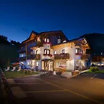 Garni Costanza Hotel
