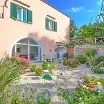 Villa Rosa