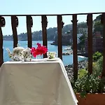 Donn'Anna B&B Room With A View