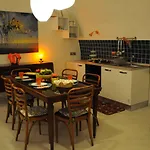 Luisa'S Houses