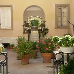 Casa Girasole