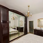 Casa Luna