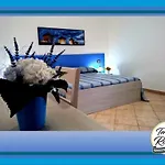 Teresa'S Apartments