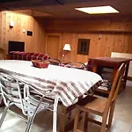Chez Soi Taverna Alloggio A Courmayeur