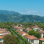 Versilia Residence