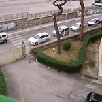 A' Moglie Del Comandante