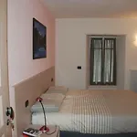 Marzia Rooms