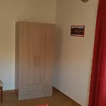Sotto Il Castello