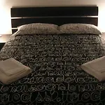 Appt 7, Marinella Mare